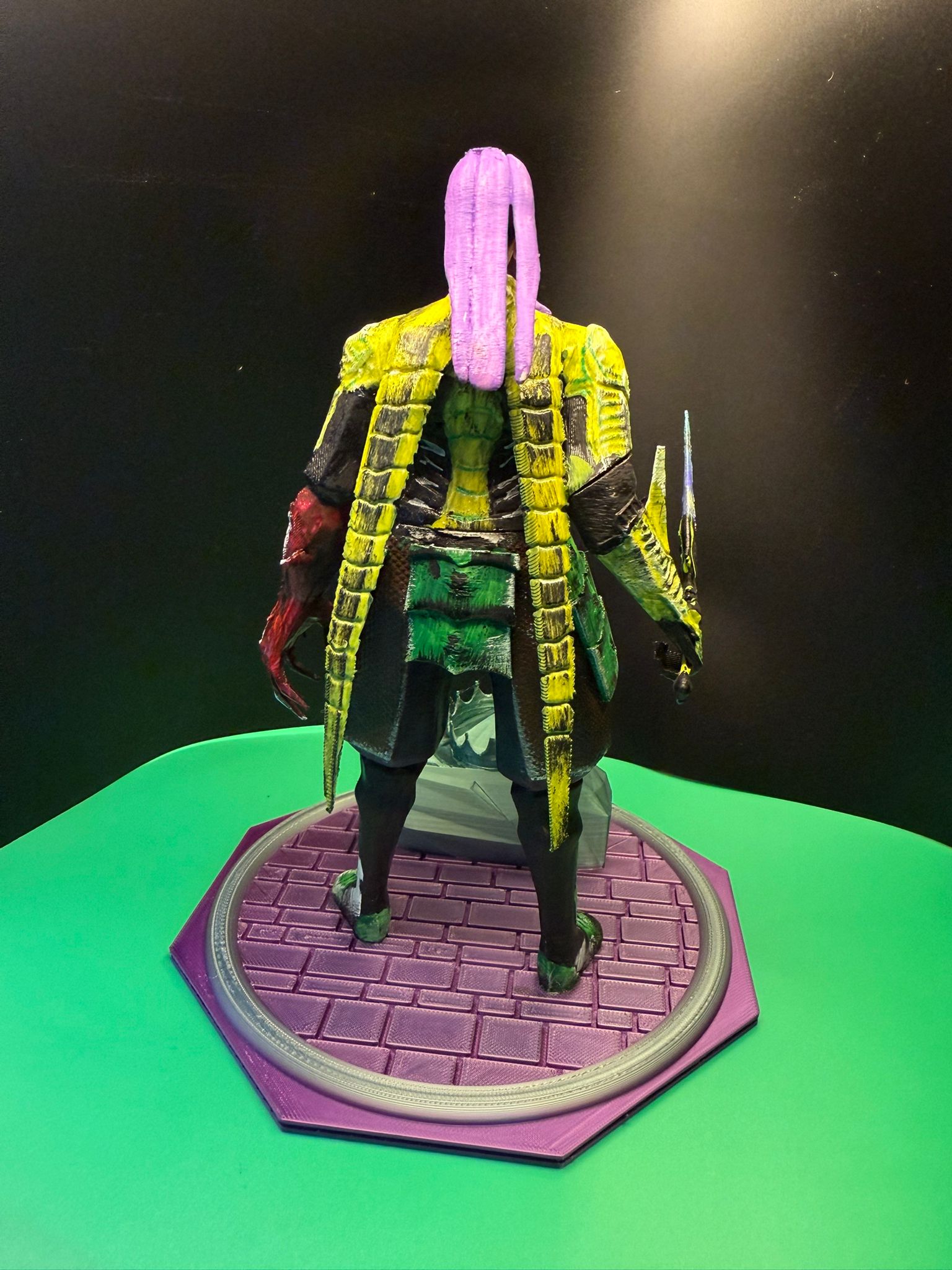 Sura Trophy with Blue steel armour